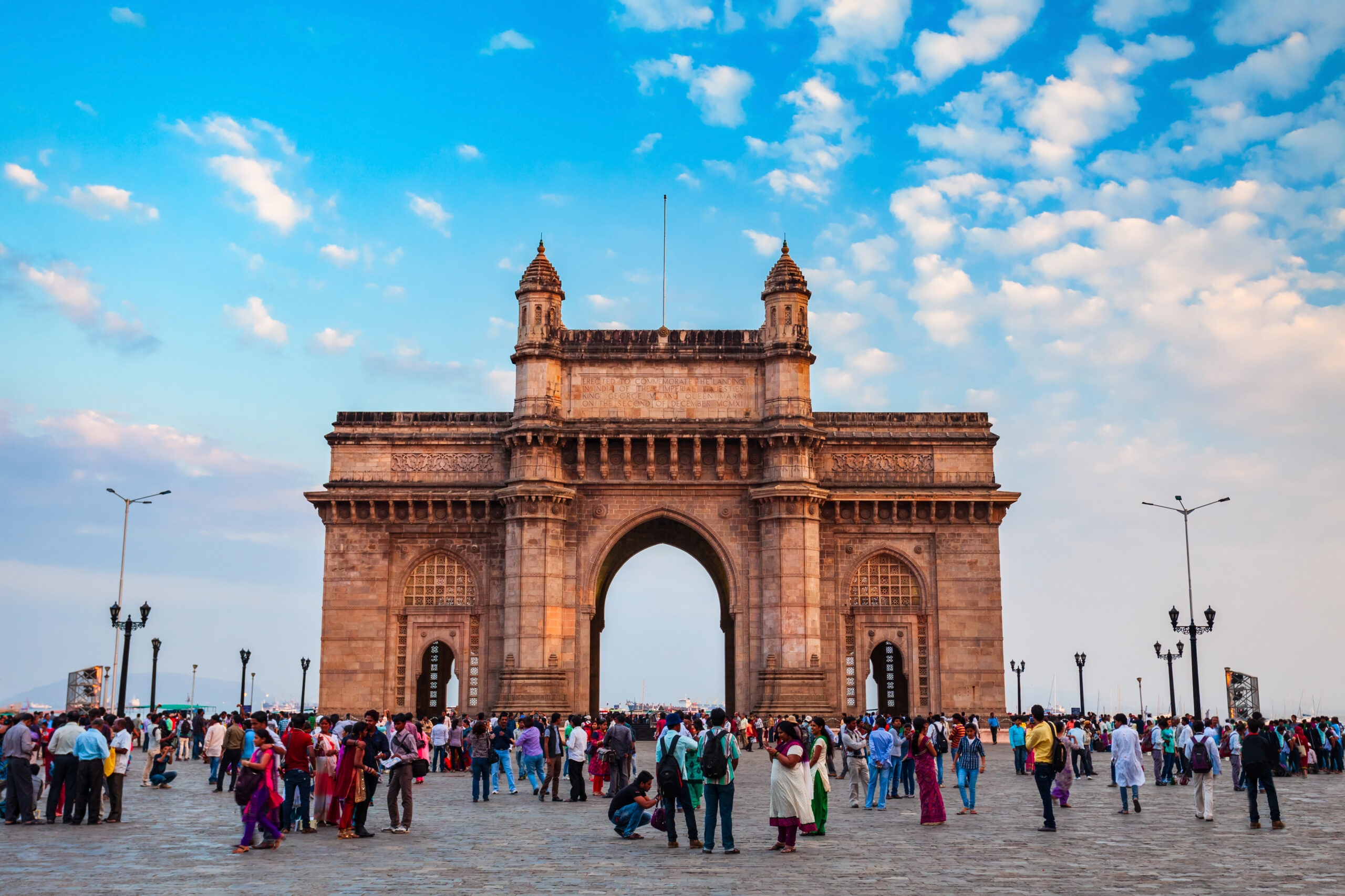 Top 10 Must-Visit Places in Mumbai for First-Time Travelers - Indian Travel  House