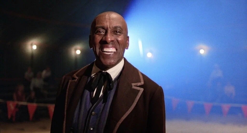 Бронко Біллі - кадр із фільму - Скетмен Кротерс