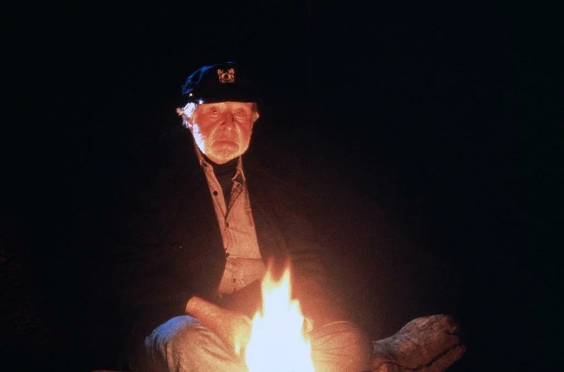 Туман (The Fog) - сцена біля багаття