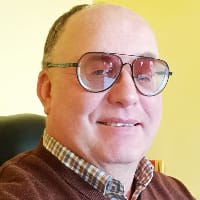 Андрій Смирнов