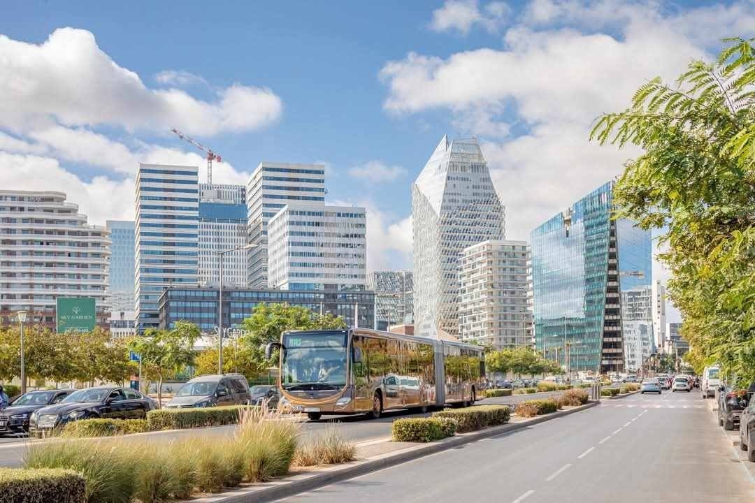 No photo description available.