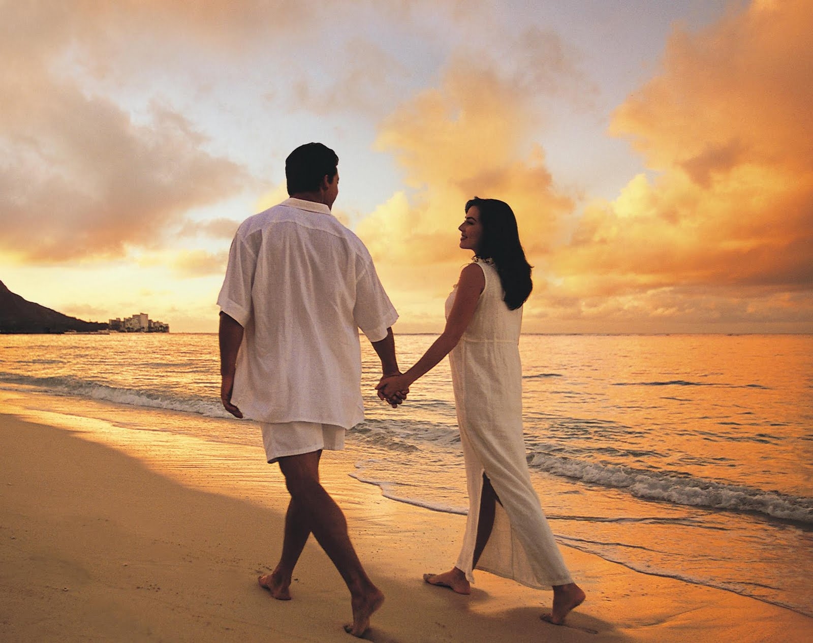 love-beach-couple-hd-wallpapers-fullscreen-top-images – respect for love <3