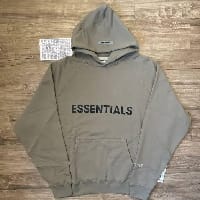 Essential hoodie