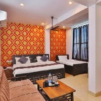 Hotel Divine Glory